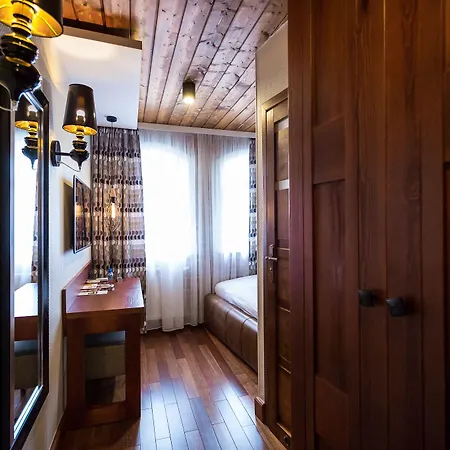 شقة فندقية Chleb I Wino