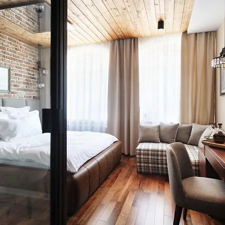 Aparthotel Chleb I Wino 4*