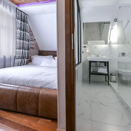 Lejlighedshotel Chleb I Wino