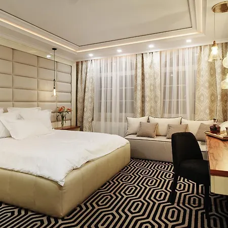 Hotel apartamentowy Chleb I Wino 5*