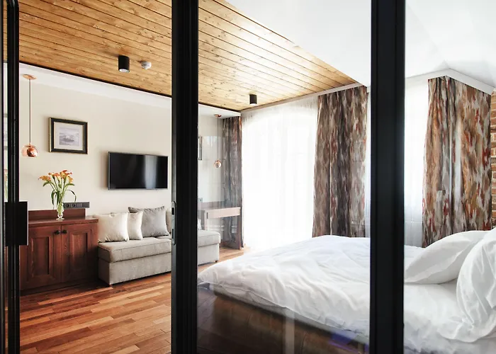 Hotel apartamentowy Chleb I Wino 4*