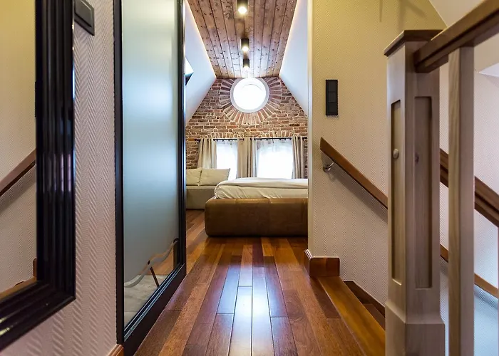 Chleb I Wino Hotel apartamentowy 4*