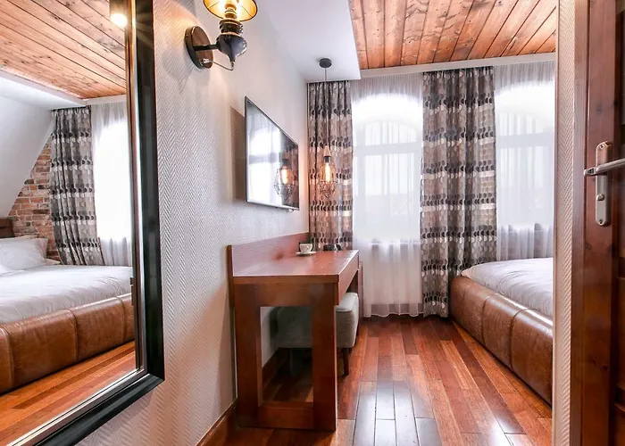 Hotel apartamentowy Chleb I Wino 4*